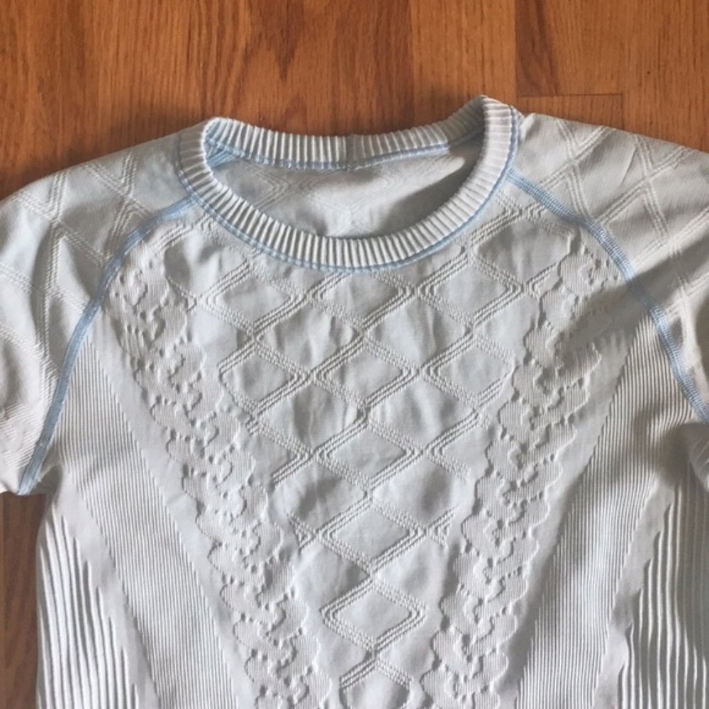 Rest Less Pullover - Picture 4 of 11